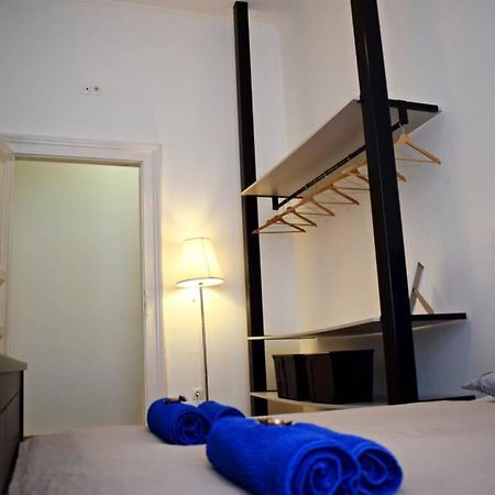 Central Budapest Apartment In Historical Building With Free Private Parking المظهر الخارجي الصورة