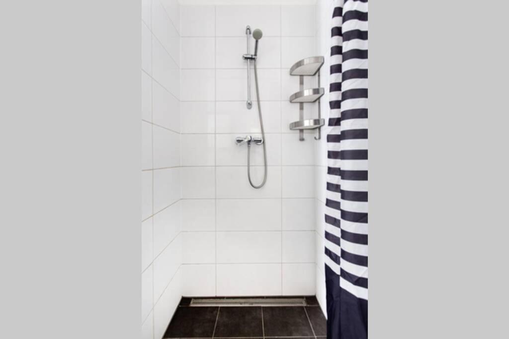 Central Budapest Apartment In Historical Building With Free Private Parking المظهر الخارجي الصورة